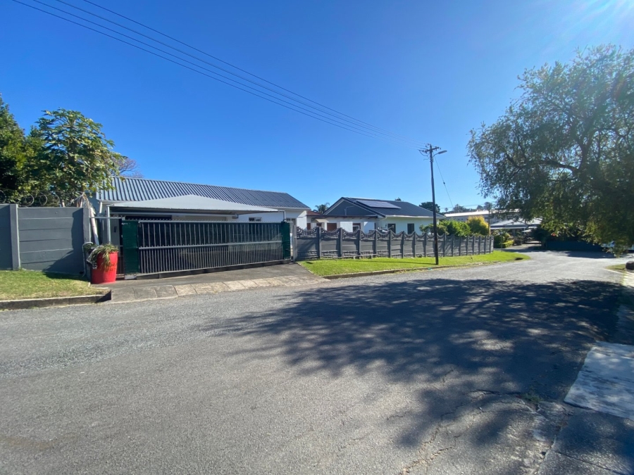 3 Bedroom Property for Sale in Berea Eastern Cape